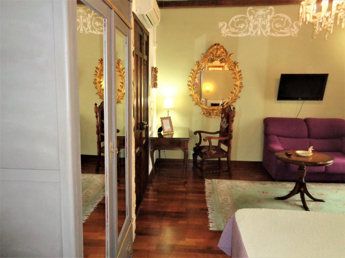 Hotel Boutique Nueve Leyendas Úbeda Exterior foto